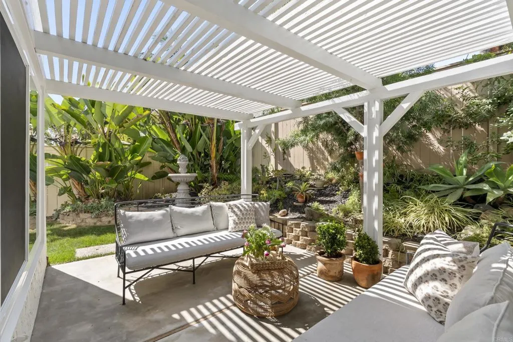 https://cdn.realtyfeed.com/cdn/127/306725168/f047d17147f49fc2891fc20f8641164a.webp