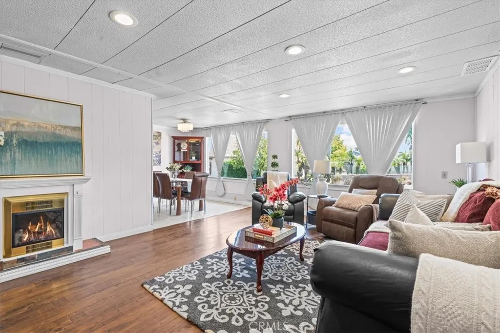 7700 Lampson Unit 11