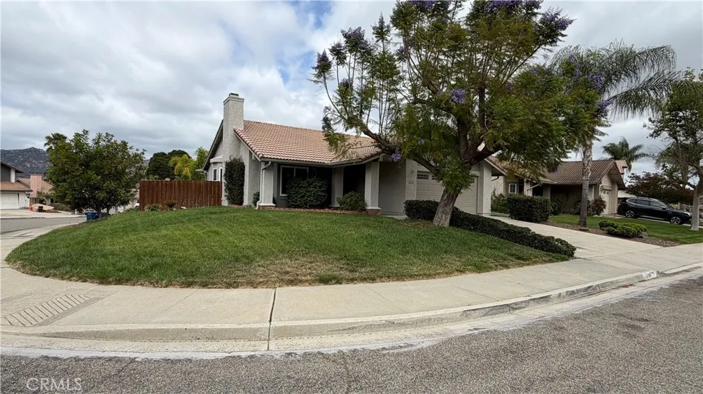 https://cdn.realtyfeed.com/cdn/127/306725191/2037a15fb8d9267e5e56ae9d21c8aae9.webp