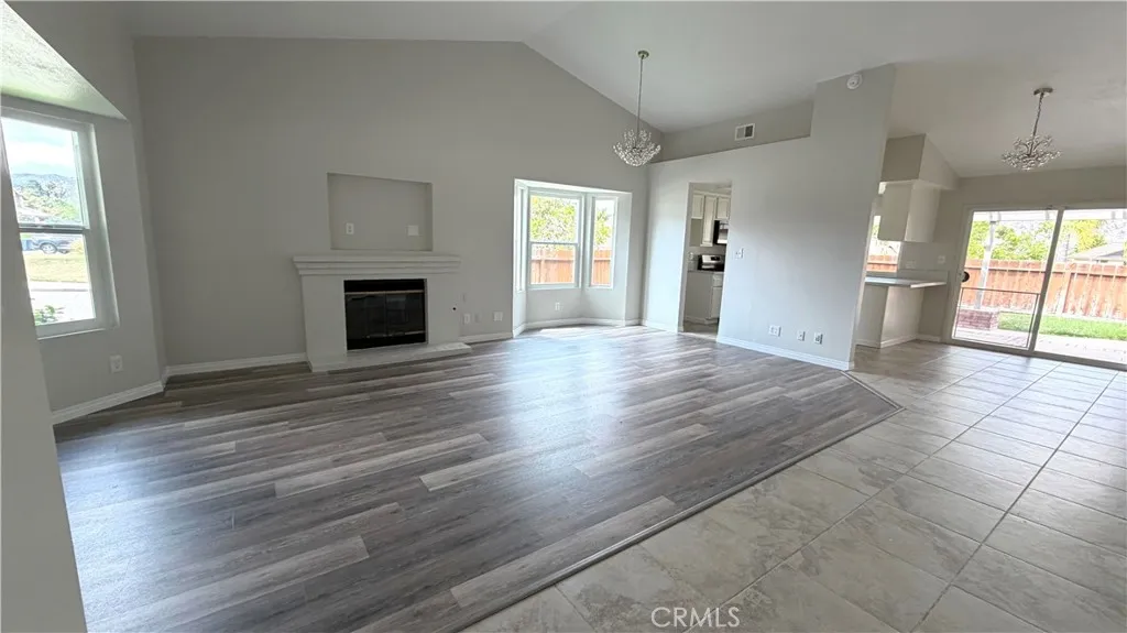 https://cdn.realtyfeed.com/cdn/127/306725191/78bd11873056c92f31a4aa42e208ae1c.webp
