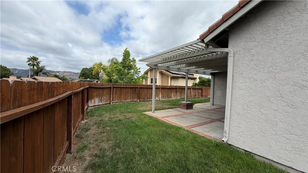 https://cdn.realtyfeed.com/cdn/127/306725191/a7fd8c982212fed31e17b227793b432e.webp