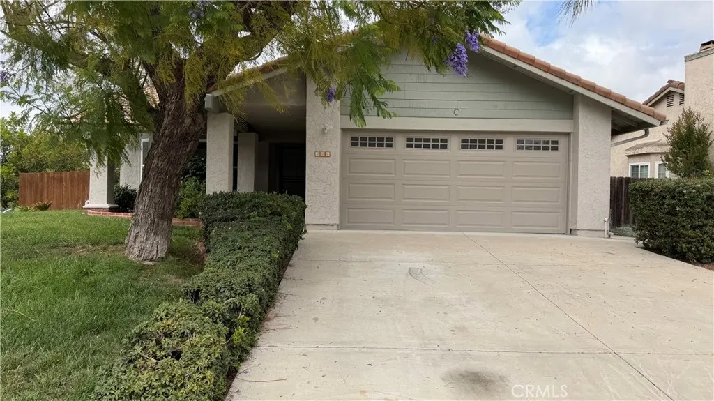 https://cdn.realtyfeed.com/cdn/127/306725191/b7d56e1c155b7b9d38a439d08a708ecf.webp