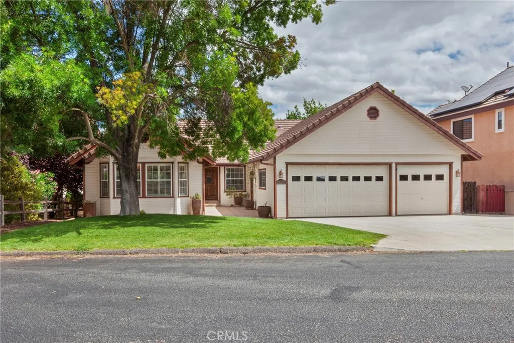 Paso Robles, CA 93446