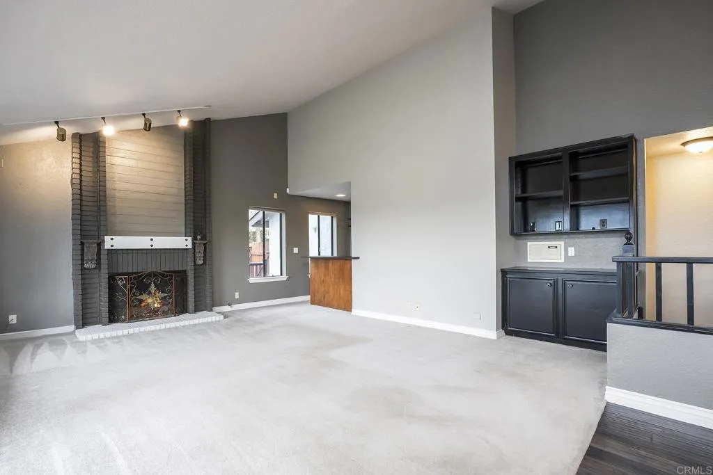 https://cdn.realtyfeed.com/cdn/127/306725245/11319694d84b55f01be6dee35411a653.webp