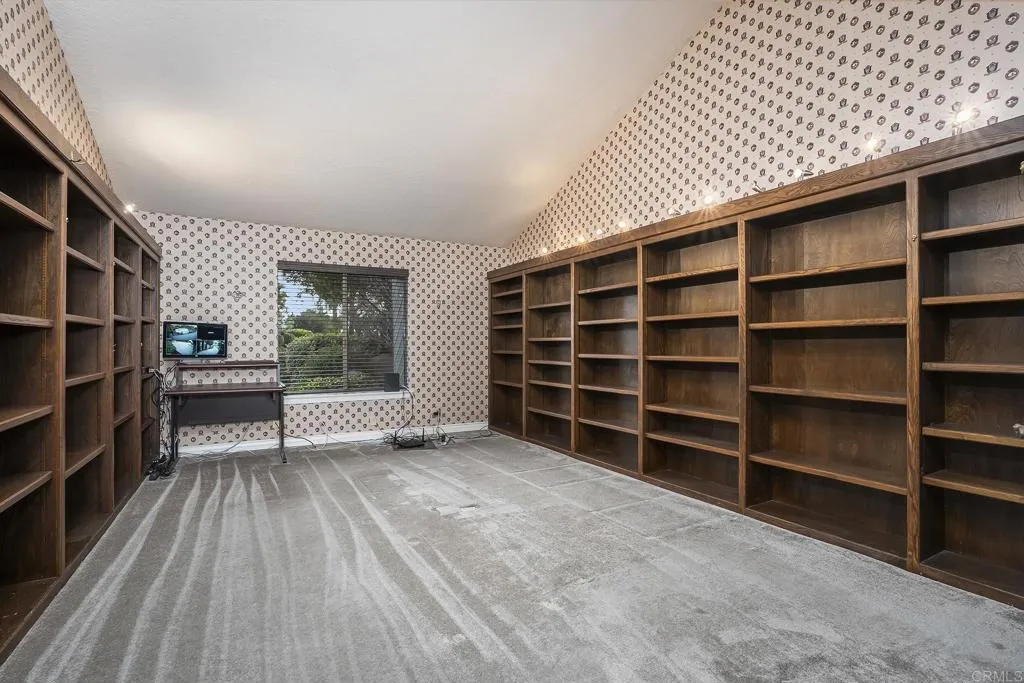 https://cdn.realtyfeed.com/cdn/127/306725245/af581fba7abedb9d59160fafb5993dbb.webp