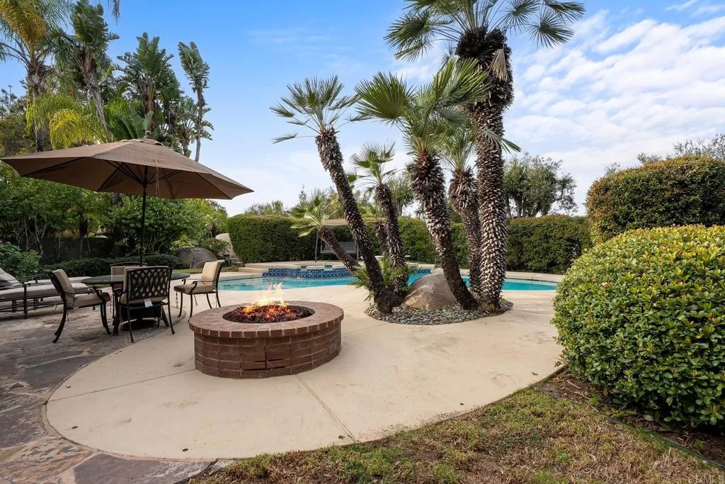 https://cdn.realtyfeed.com/cdn/127/306725245/fbd64f4c38a9c6bc3212502fedc6c1dd.webp