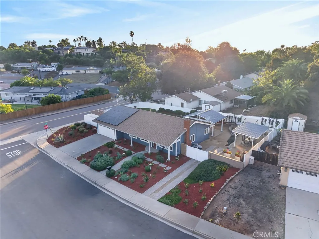 https://cdn.realtyfeed.com/cdn/127/306725247/1ac0cef013f5d068cac742c686dcba9c.webp