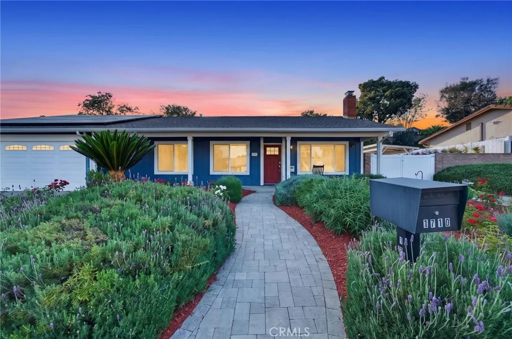 https://cdn.realtyfeed.com/cdn/127/306725247/29c766d7d53f72fef4839bc3a936e3c8.webp