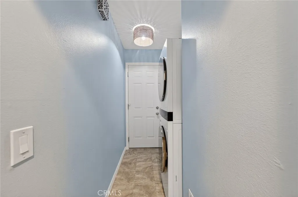 https://cdn.realtyfeed.com/cdn/127/306725247/2a26fb86abd423781298f61a174356d6.webp