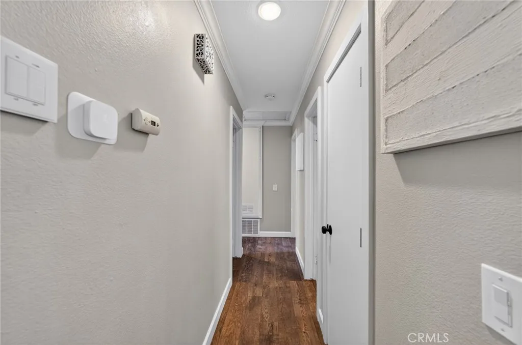 https://cdn.realtyfeed.com/cdn/127/306725247/8e064758324e54eee268e016af427d03.webp
