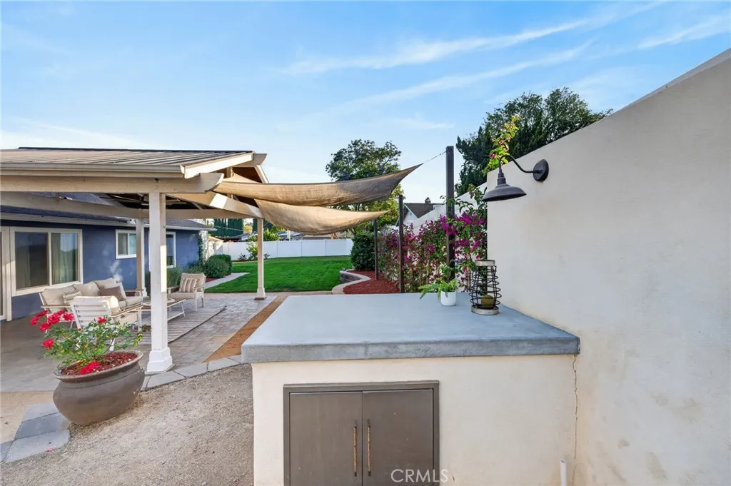 https://cdn.realtyfeed.com/cdn/127/306725247/c4293257feb1a0f7924d5baca4612279.webp
