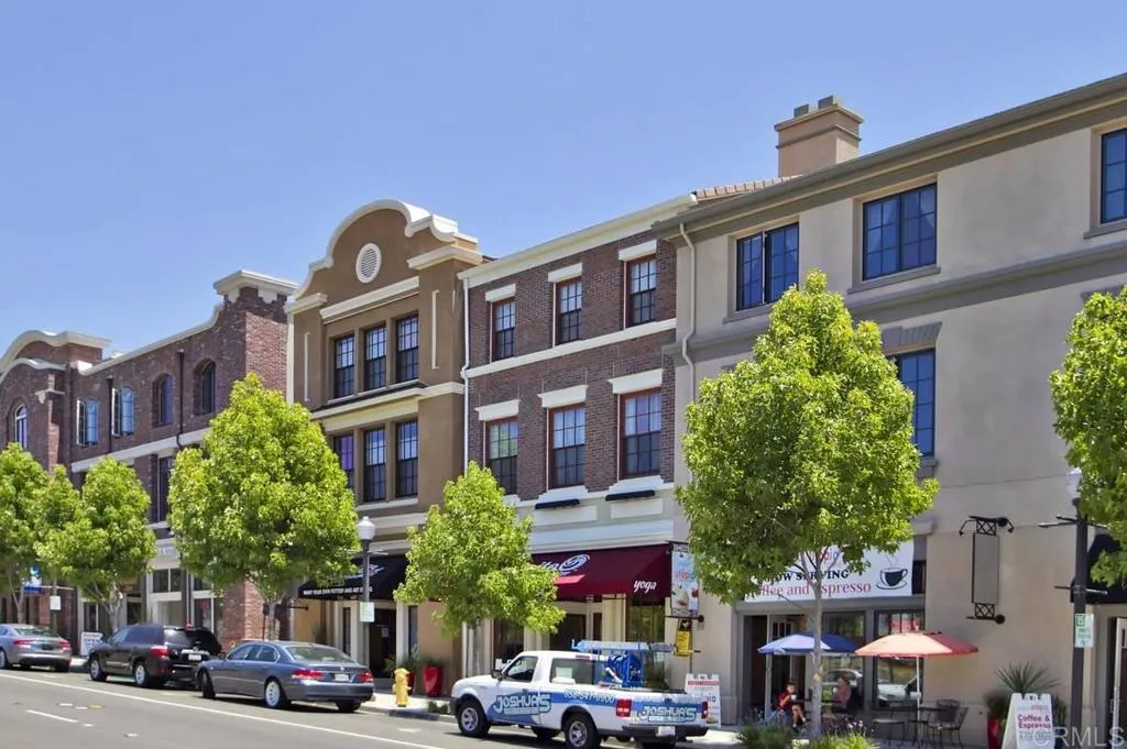 https://cdn.realtyfeed.com/cdn/127/306725259/0297c8c569848f59306d57322414ffbf.webp