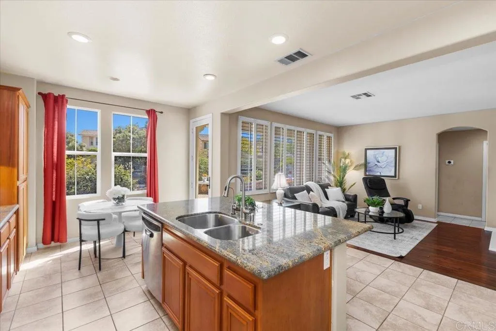 https://cdn.realtyfeed.com/cdn/127/306725259/be41dcc2a36ce855aa654d52586c13f3.webp