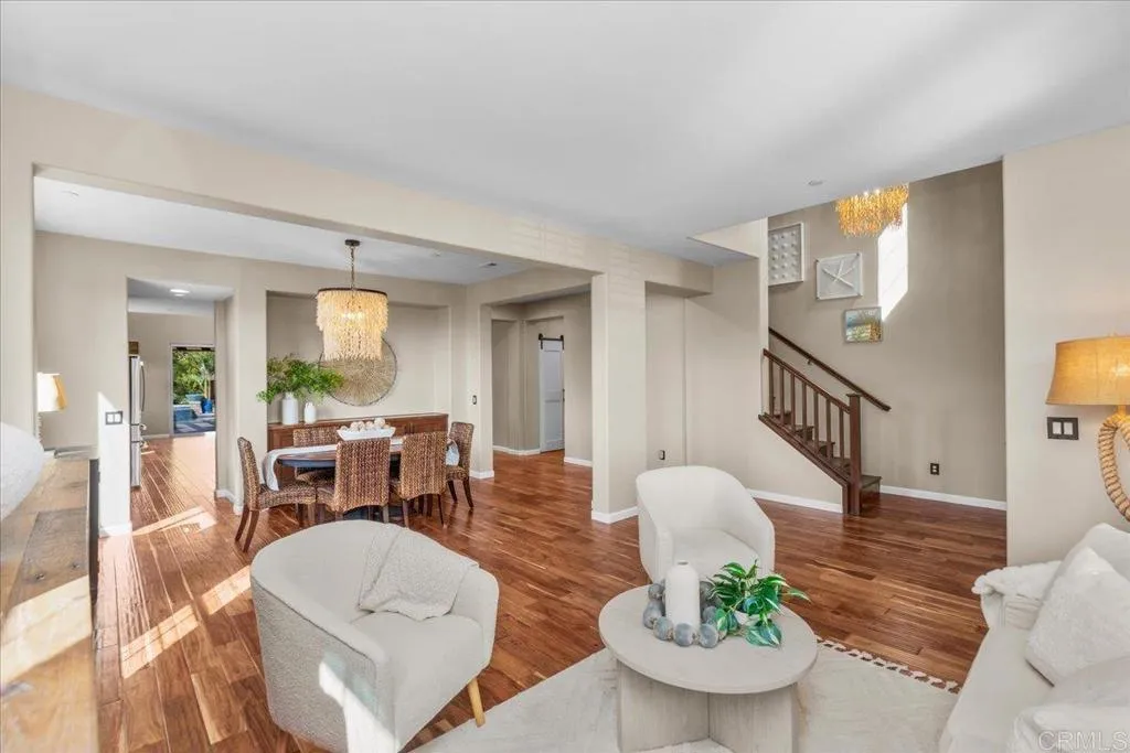 https://cdn.realtyfeed.com/cdn/127/306725261/195a5c9fd825a9fb2690e68ce7409417.webp