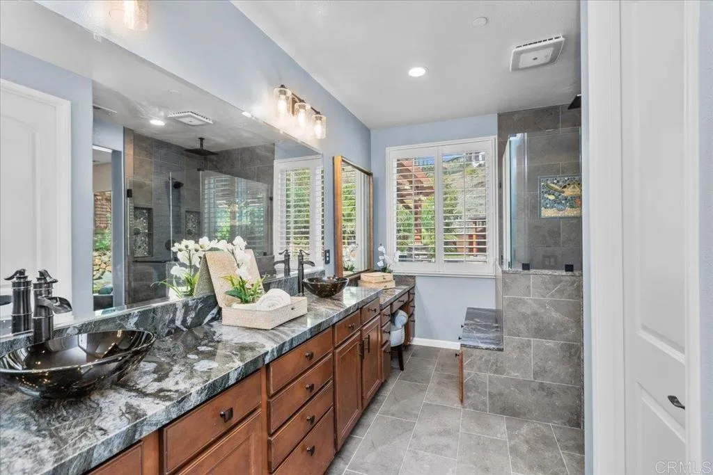 https://cdn.realtyfeed.com/cdn/127/306725261/2ff23d3ba991ddba12230dd2f8c4e21d.webp