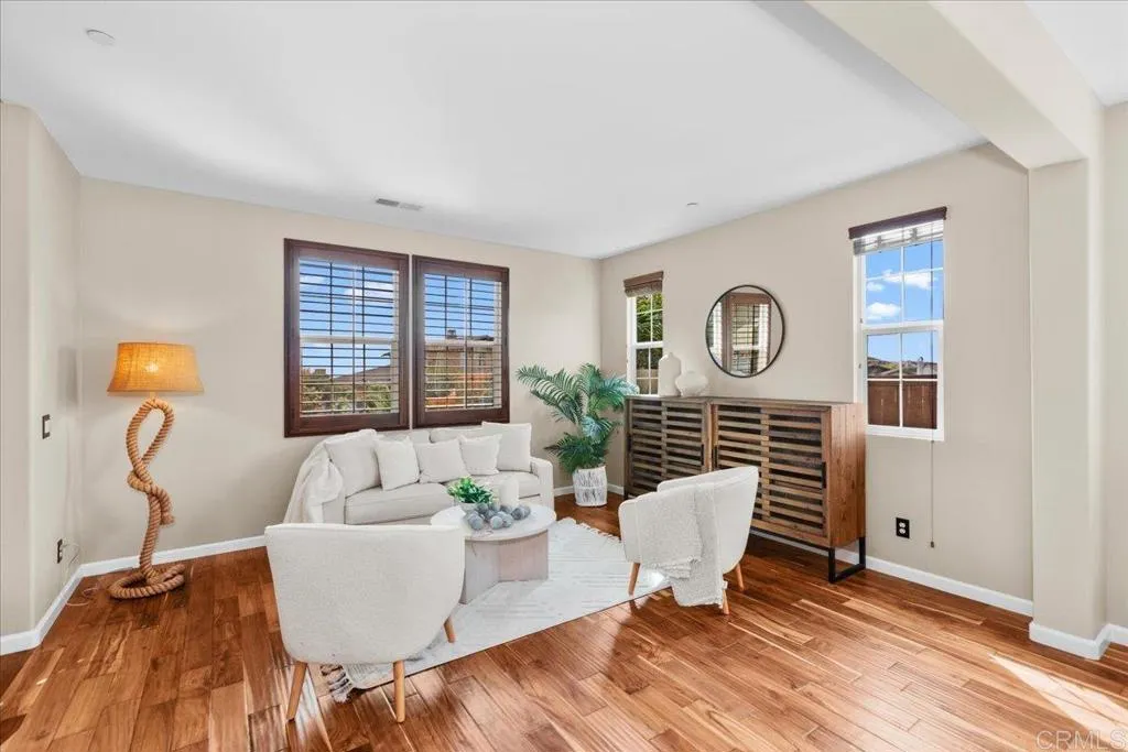 https://cdn.realtyfeed.com/cdn/127/306725261/720486f76848a38a190925f7aecddad1.webp