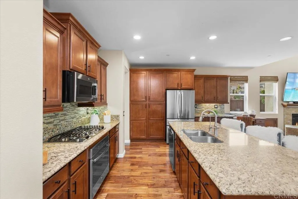 https://cdn.realtyfeed.com/cdn/127/306725261/9d1000470e185479abf785ac4d5b62d8.webp