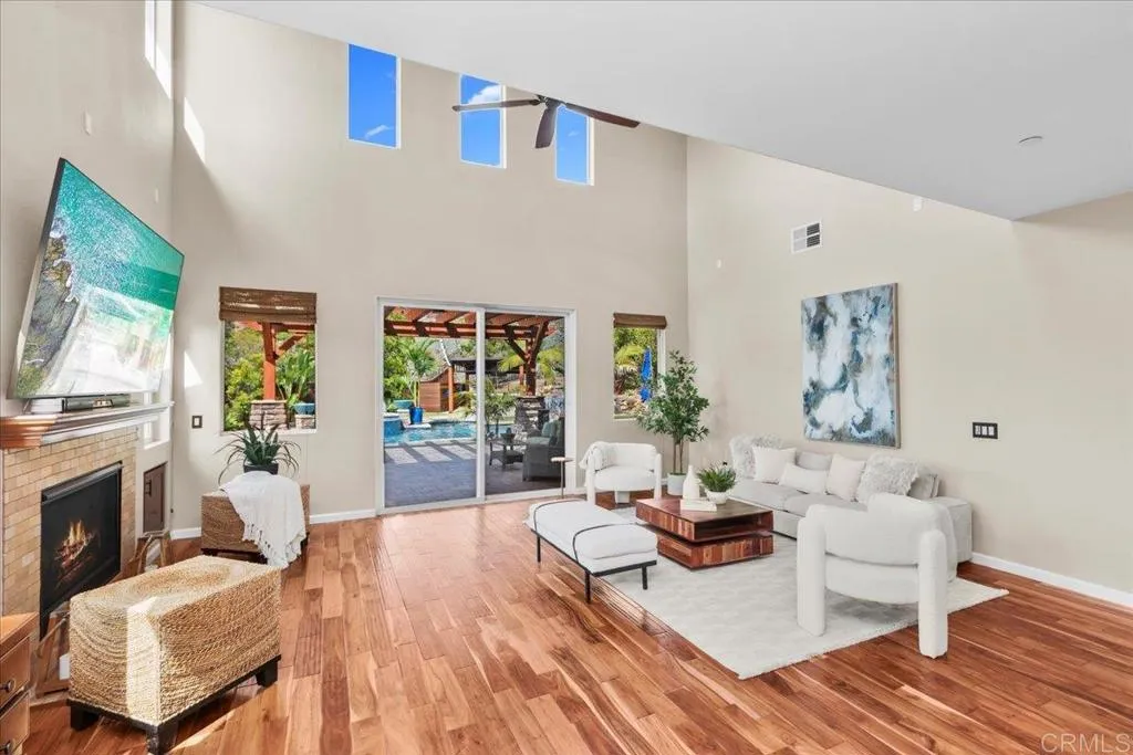 https://cdn.realtyfeed.com/cdn/127/306725261/d47818e4ad63cf1e0dc86b3063a7b500.webp