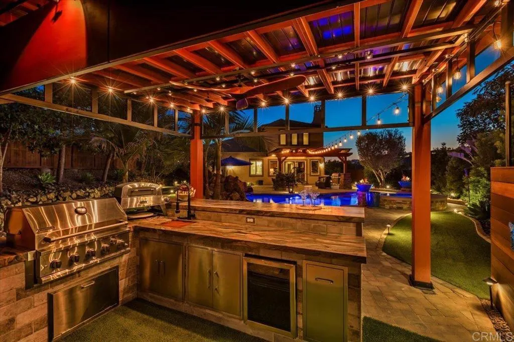 https://cdn.realtyfeed.com/cdn/127/306725261/ffc8ae107eeae0be9f366f7509491334.webp