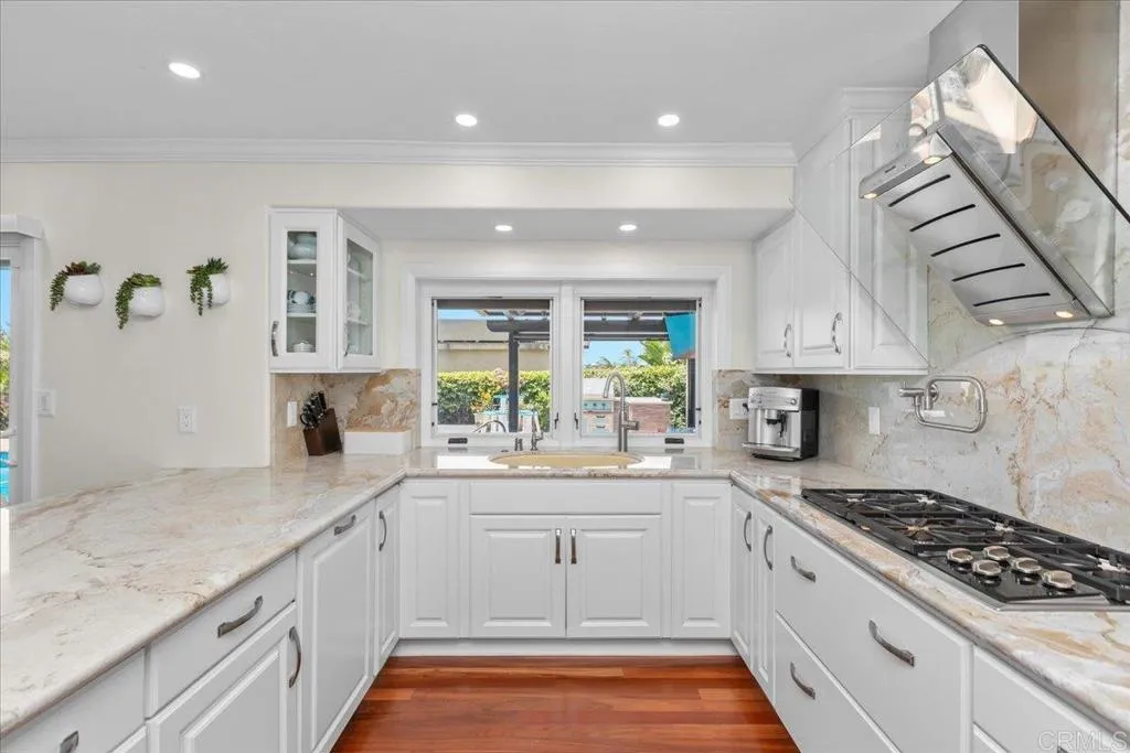 https://cdn.realtyfeed.com/cdn/127/306725262/526ab1b8e899543878045e5ba1606ee9.webp