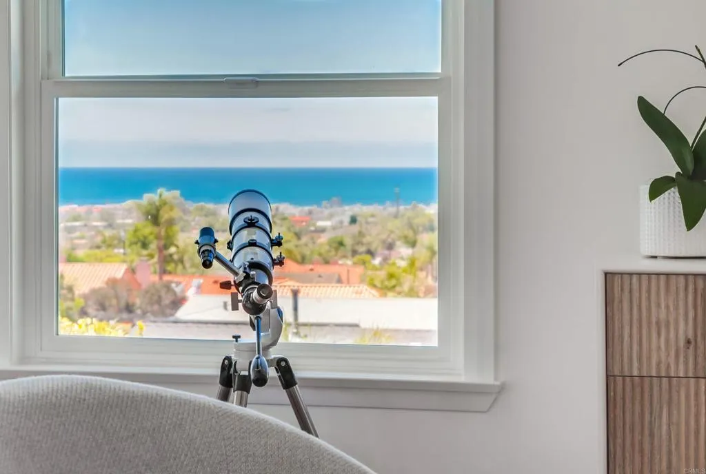 https://cdn.realtyfeed.com/cdn/127/306725262/60233a9dc9eeeeabd643948289580275.webp