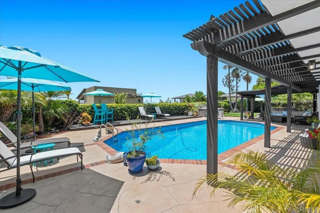 https://cdn.realtyfeed.com/cdn/127/306725262/dd8cde94453c0e01ce9dbb58f1a26773.webp
