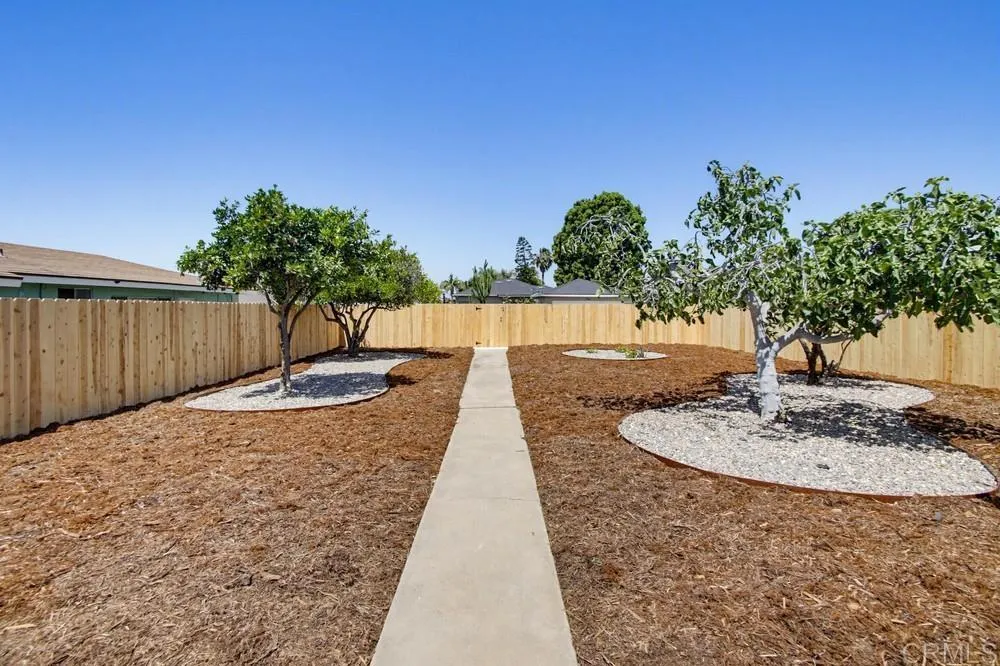 https://cdn.realtyfeed.com/cdn/127/306725269/754ed94d07c9832b384cbc4cffee9c34.webp