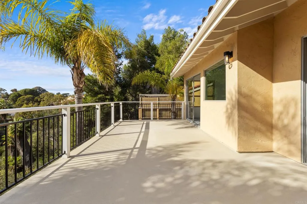 https://cdn.realtyfeed.com/cdn/127/306725324/6194cf146eef0c42e66fd2ae498aebc9.webp