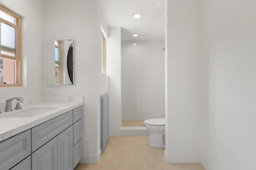 https://cdn.realtyfeed.com/cdn/127/306725324/a659109264a2354e2e03a0661f9a1276.webp