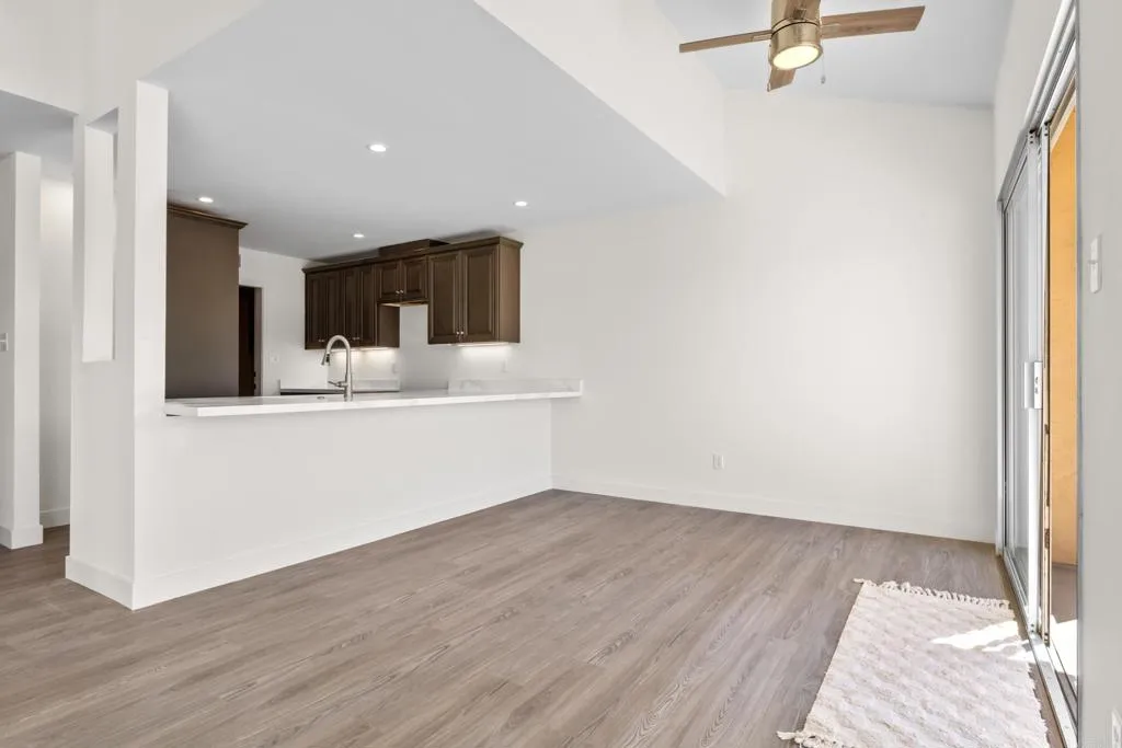 https://cdn.realtyfeed.com/cdn/127/306725324/d8a4aa5f4ac6ec81f157998aedbc2d25.webp