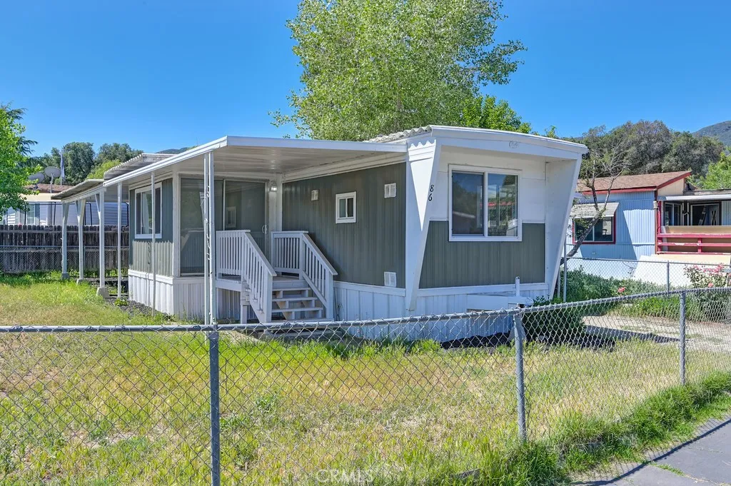 https://cdn.realtyfeed.com/cdn/127/306725339/aee80b1e74c657a6b484c8e93624f106.webp