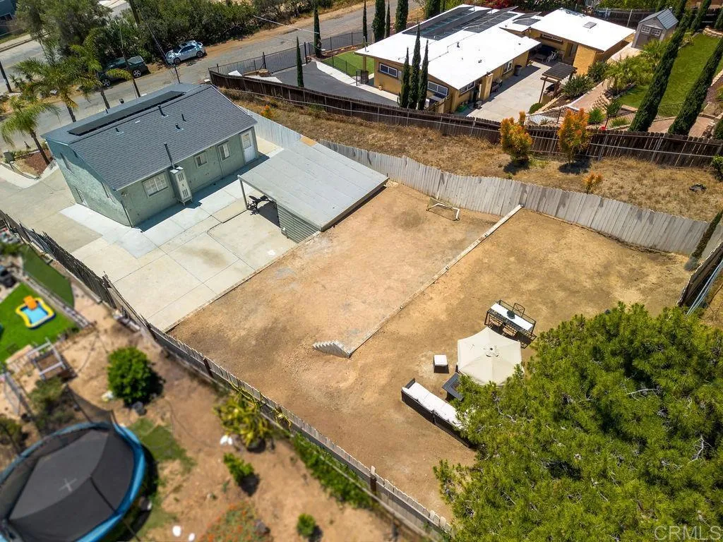 https://cdn.realtyfeed.com/cdn/127/306725346/02883b4fbf72344d26cb0bbd73fc0c01.webp
