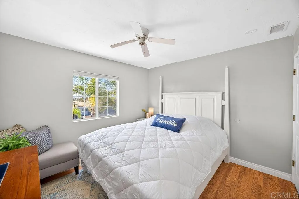 https://cdn.realtyfeed.com/cdn/127/306725346/283ccfcfede3136a79da1169180fb95f.webp