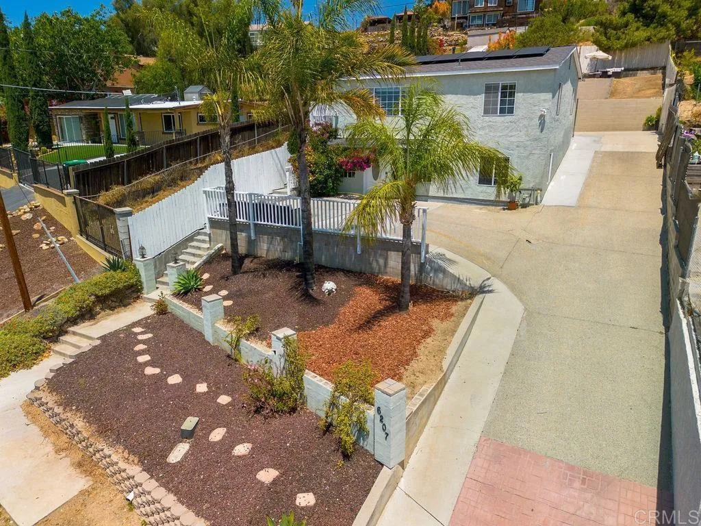https://cdn.realtyfeed.com/cdn/127/306725346/5cec11a628de91471d382e58f3678a1b.webp