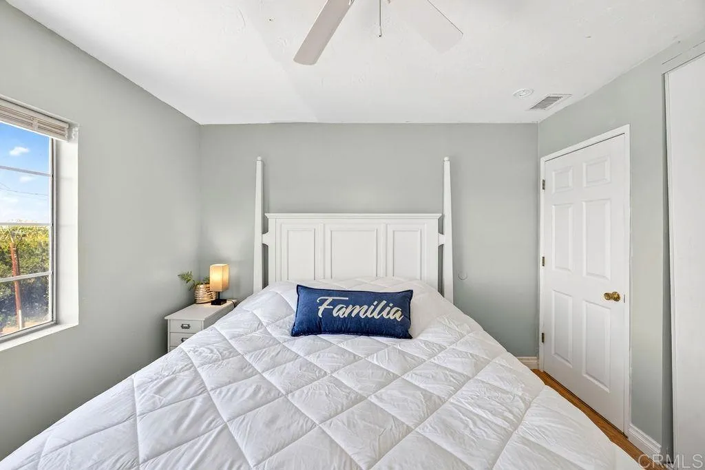 https://cdn.realtyfeed.com/cdn/127/306725346/75fe8a7189154c6ba177185328baca40.webp