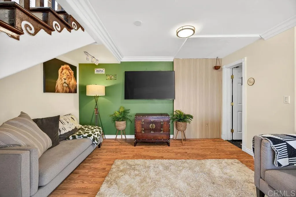 https://cdn.realtyfeed.com/cdn/127/306725346/a7951d5c3615479cadc67676ade9ff7c.webp