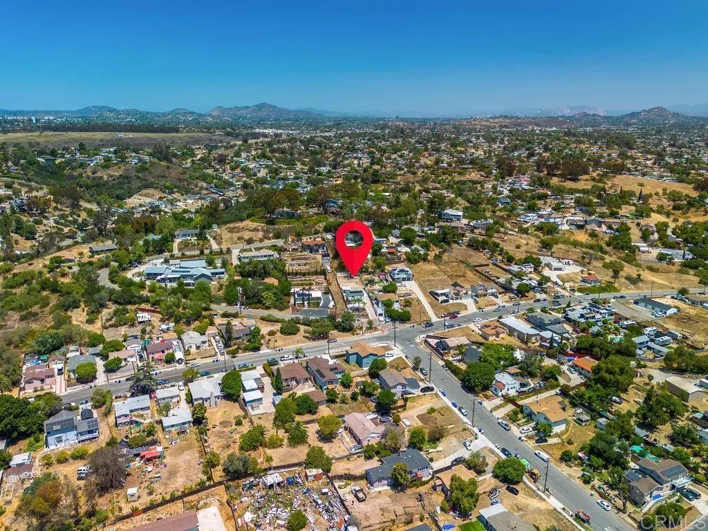 https://cdn.realtyfeed.com/cdn/127/306725346/becfa74e23a2e3c10d1b94e57f8c2a36.webp