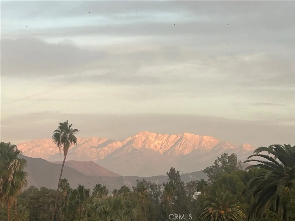 Riverside, CA 92501