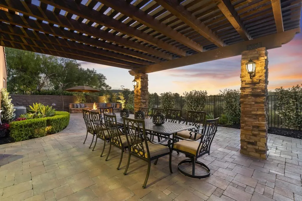 https://cdn.realtyfeed.com/cdn/127/306725464/5935a58eb6a0caca3576d14d55e1779d.webp