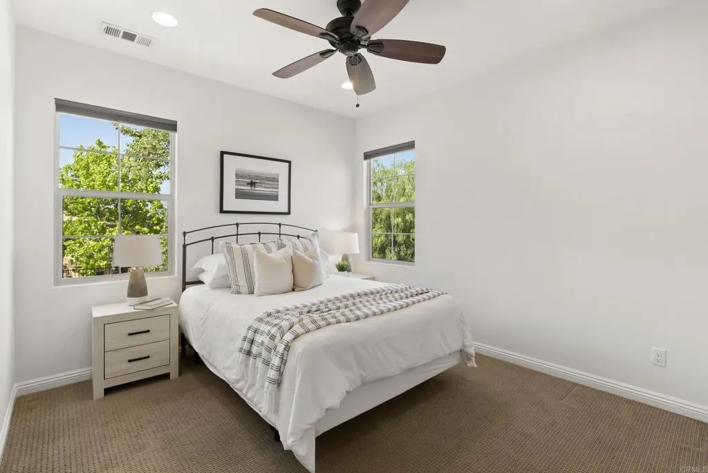 https://cdn.realtyfeed.com/cdn/127/306725464/fab321dbc0123643d3f012ee26599474.webp