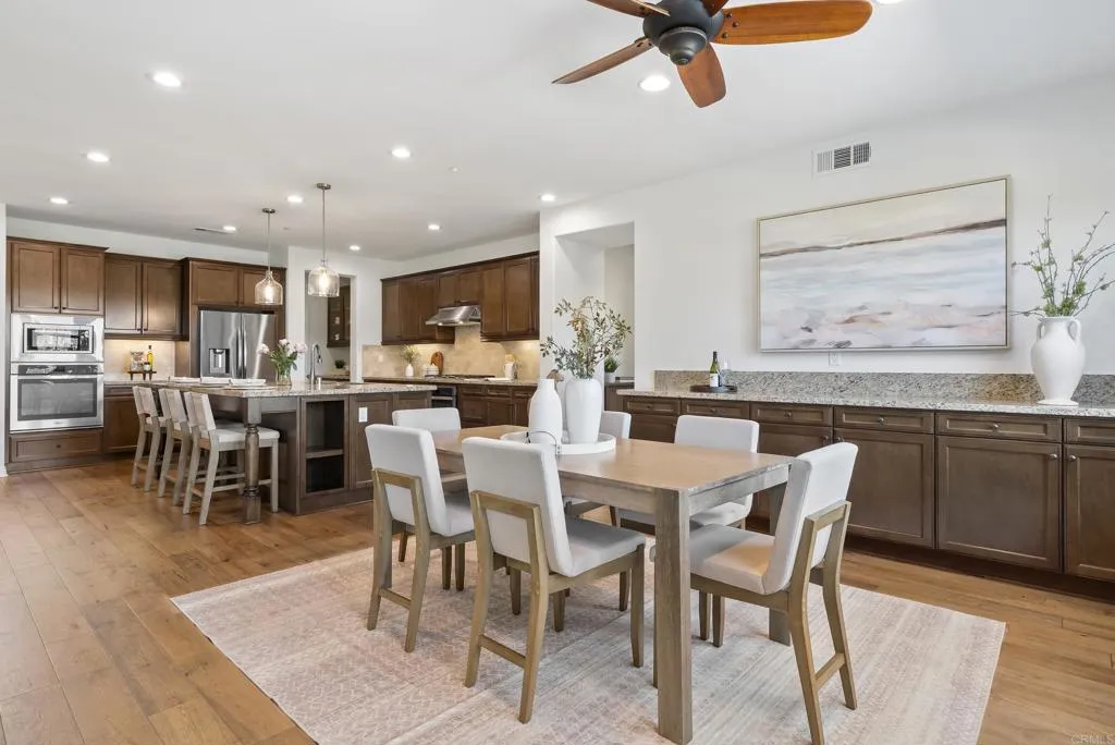 https://cdn.realtyfeed.com/cdn/127/306725464/ff87b26820354eb8e39020803a21b876.webp