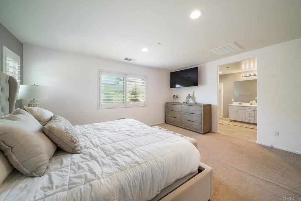 https://cdn.realtyfeed.com/cdn/127/306725467/3d9f76a846a42d5ffd48d8a4f253ec77.webp