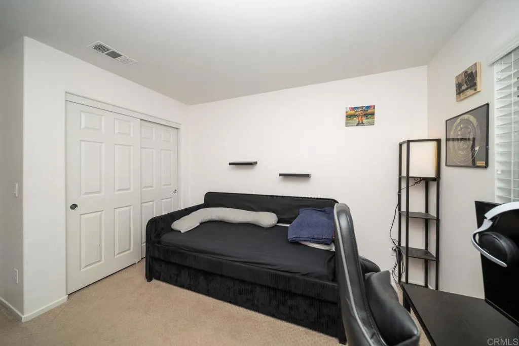 https://cdn.realtyfeed.com/cdn/127/306725467/a0c0824e144a7b1dec925aa7588e1ddc.webp