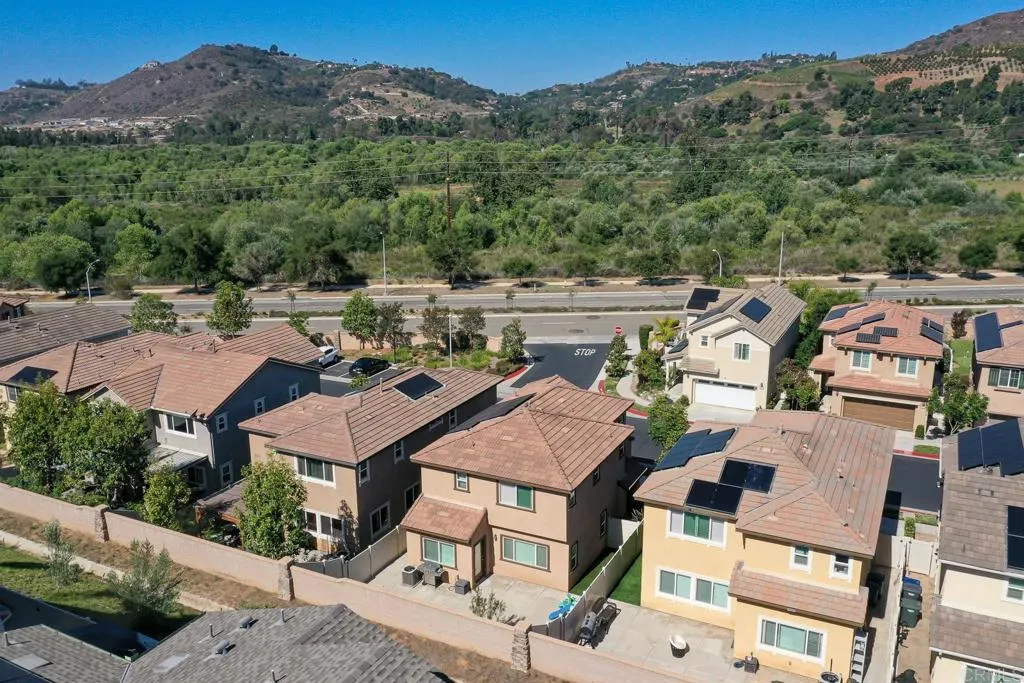 https://cdn.realtyfeed.com/cdn/127/306725467/eae425fa285212977bc4dc81c2e3ca54.webp