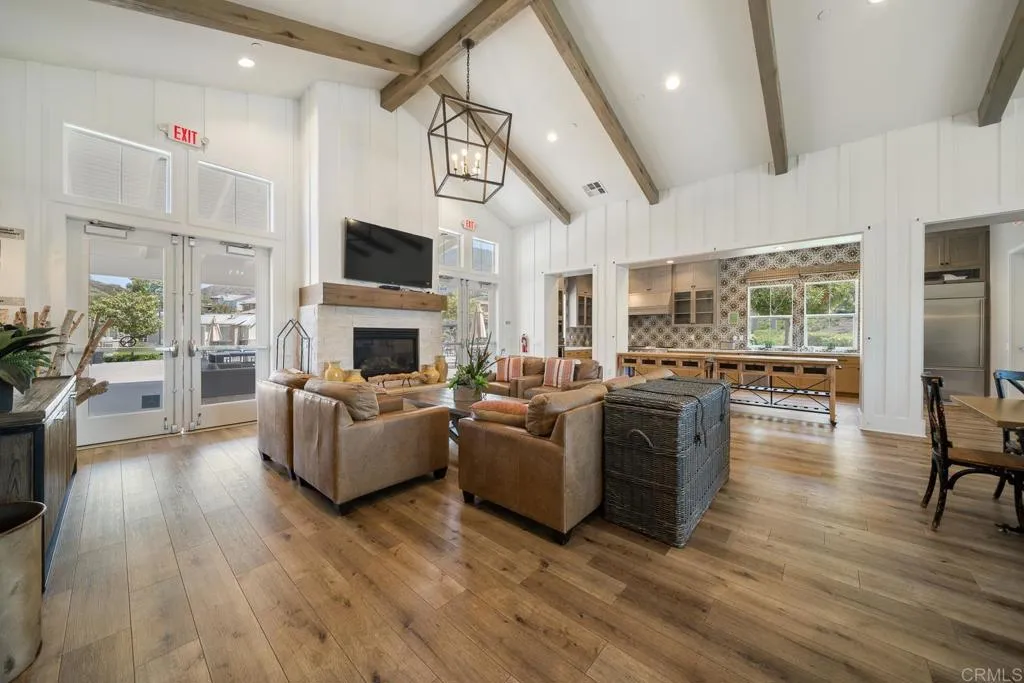 https://cdn.realtyfeed.com/cdn/127/306725467/ed43b38d8f2a11db6b44696164865083.webp