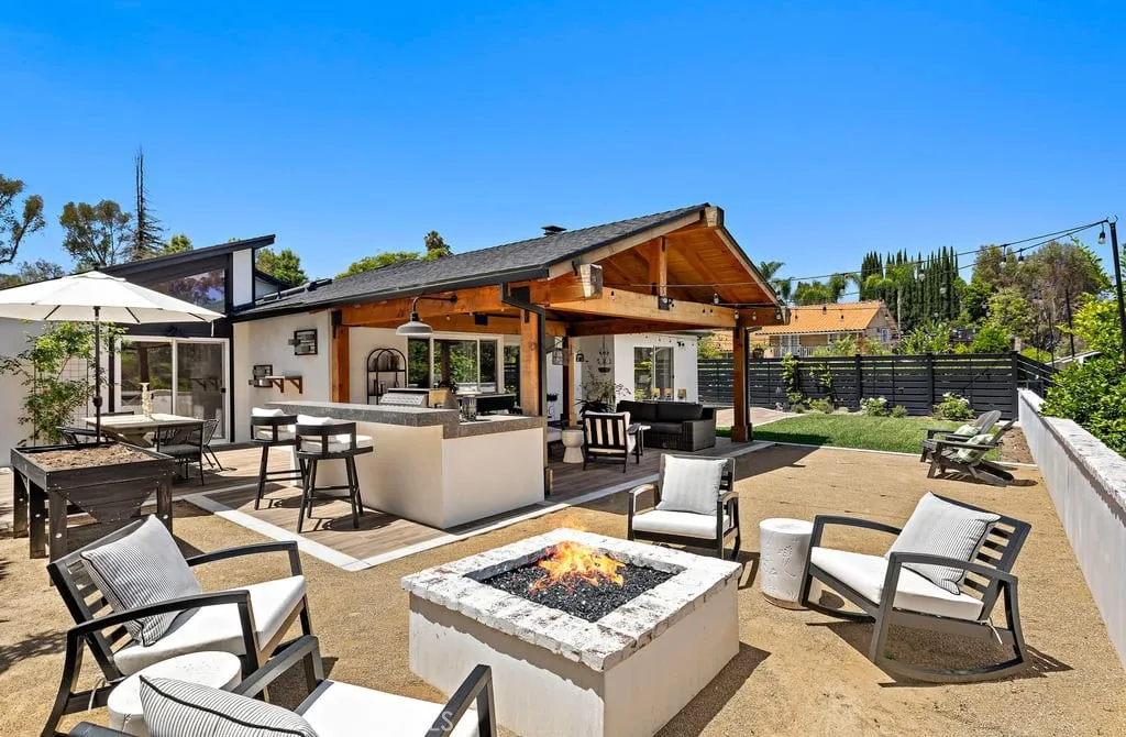 Mission Viejo, CA 92691