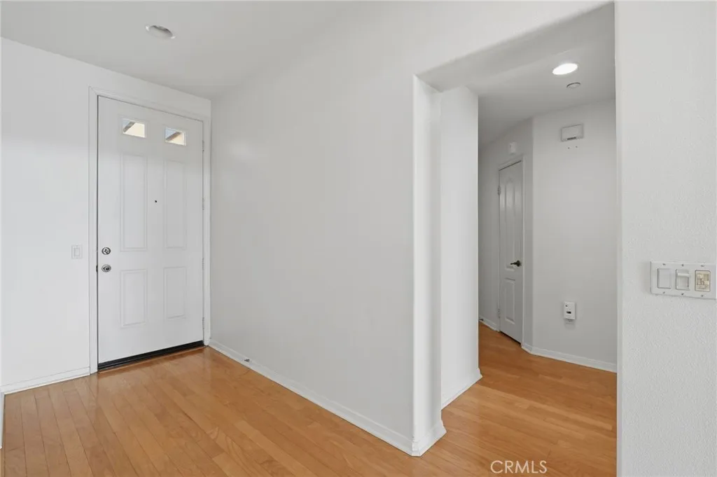https://cdn.realtyfeed.com/cdn/127/306725515/31041f2f9b62bc3c3228ca40e93e1d7a.webp