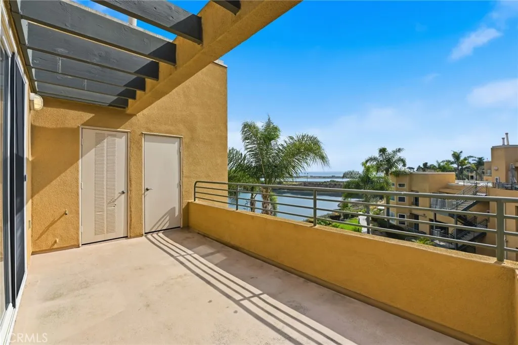 https://cdn.realtyfeed.com/cdn/127/306725515/39d01af5474d2e61d91932f851d1b743.webp
