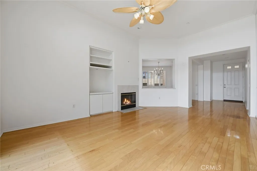 https://cdn.realtyfeed.com/cdn/127/306725515/66591799ca48afc58feb2bee85ad2c31.webp