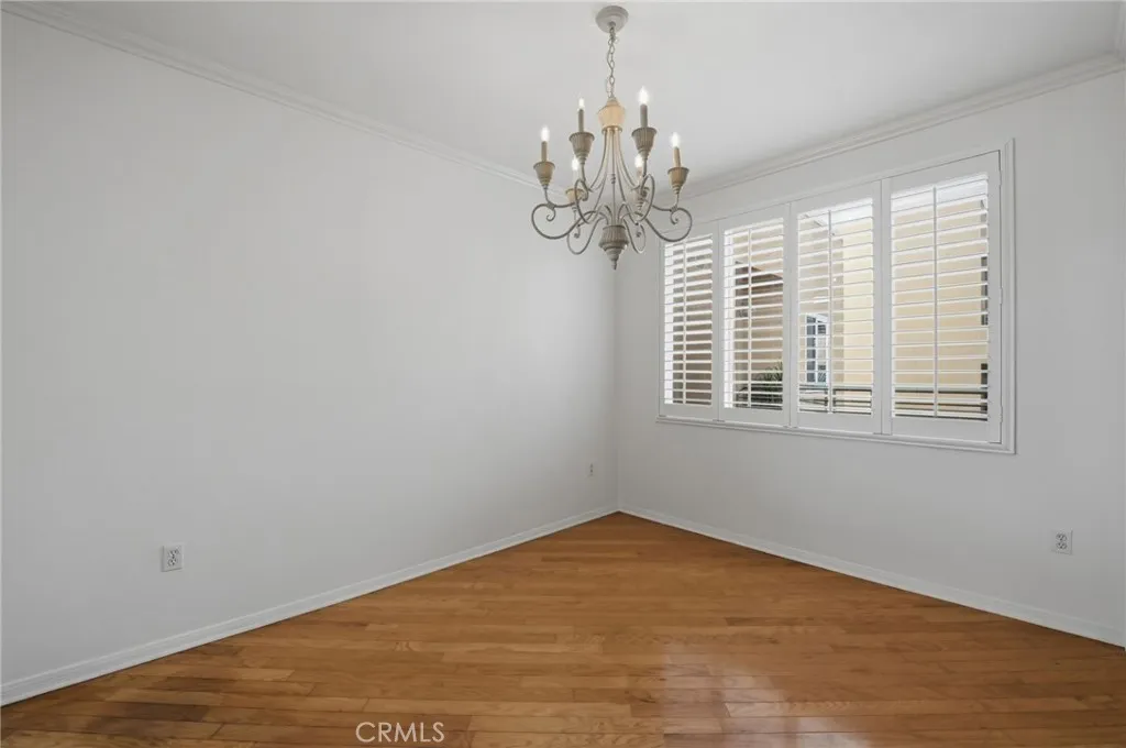 https://cdn.realtyfeed.com/cdn/127/306725515/79b17992c4440a87eeb0e7a4848b8afe.webp